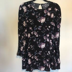 Kendall and Kylie dress